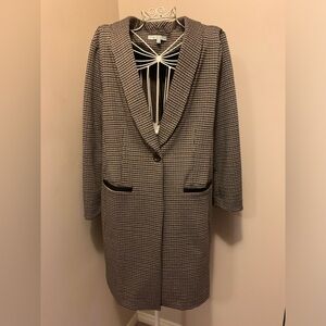 $15 or 🌸5/$40🌸 Cleo Petite XL Plaid coat/blazer